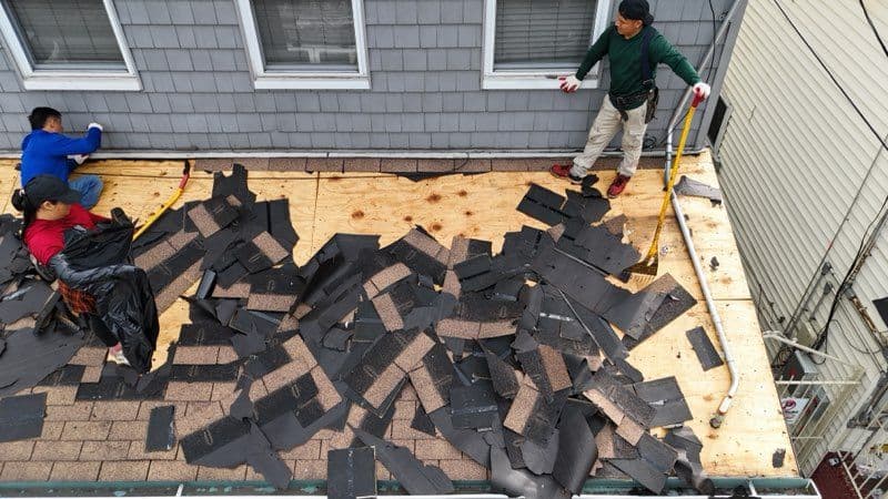 Gallery photos for Roof Transformation with Durable New Shingles: Image #2
