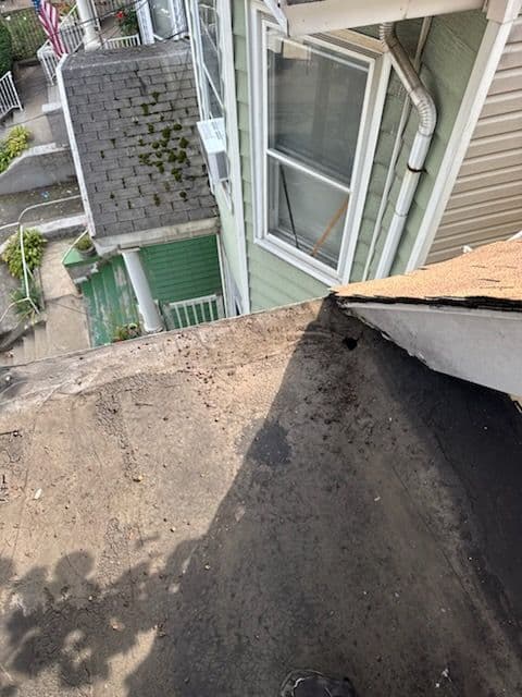 Gallery photos for Siding and Flat Roof Installation in Jersey City: Image #1