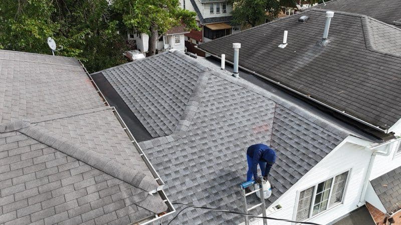 Gallery photos for Revamping Your Roof for Winter: Image #1