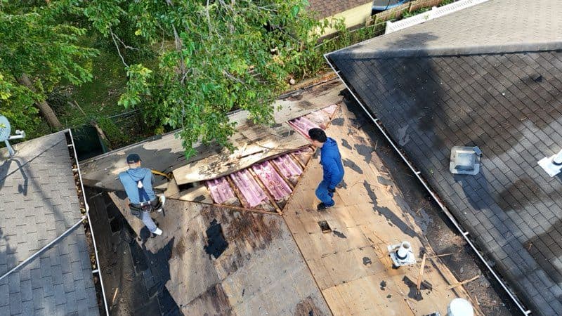 Gallery photos for Revamping Your Roof for Winter: Image #2
