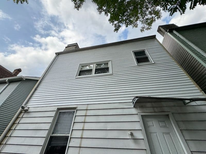 Gallery photos for Professional Siding Repair in Jersey City: Image #2