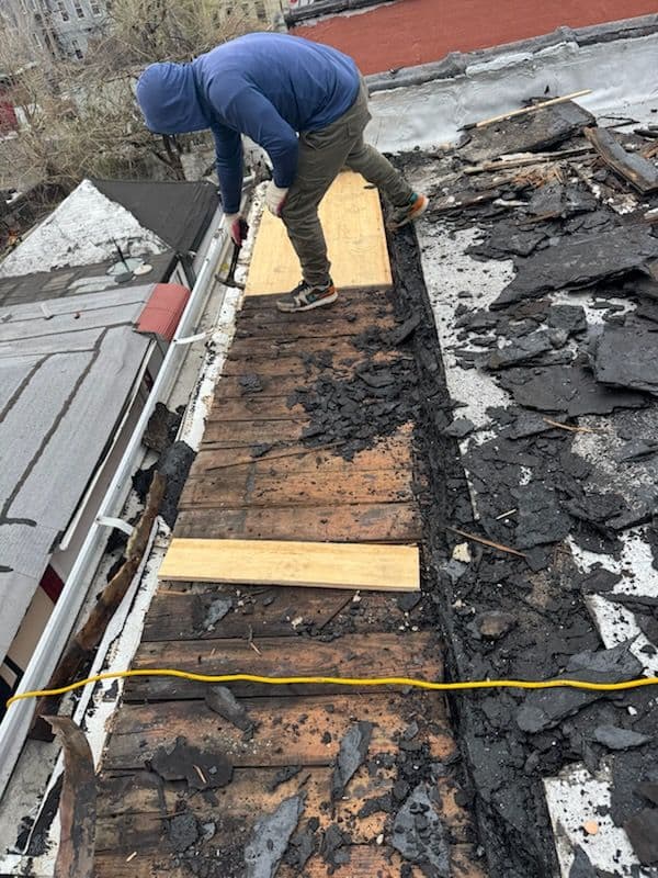 Gallery photos for Efficient Flat Roof Renovation in New York City: Image #2