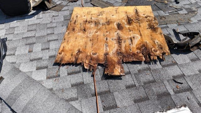 Gallery photos for Swift Roof Repair with Plywood Replacement: Image #2