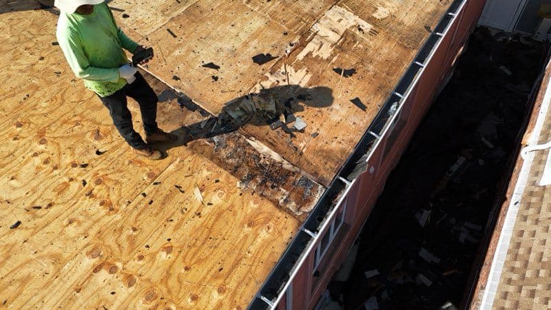 Gallery photos for Stylish Flat Roof Transformation with Superior Durability: Image #1