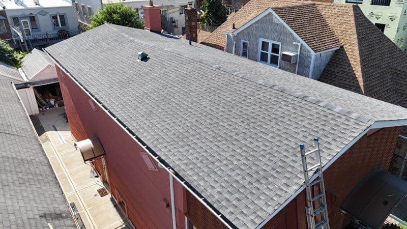 Gallery photos for Stylish Flat Roof Transformation with Superior Durability: Image #3