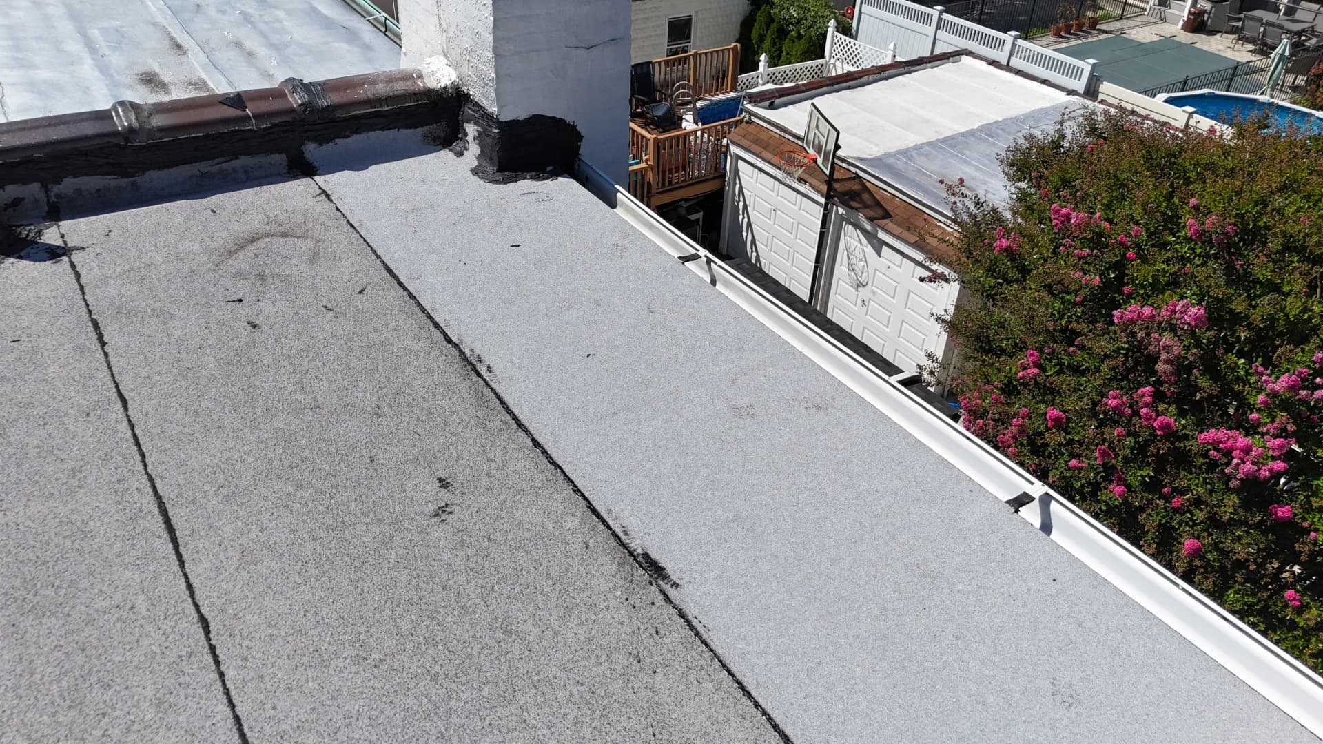 Gallery photos for Flat Roof Repair Done Right - Finding Every Weak Spot: Image #1